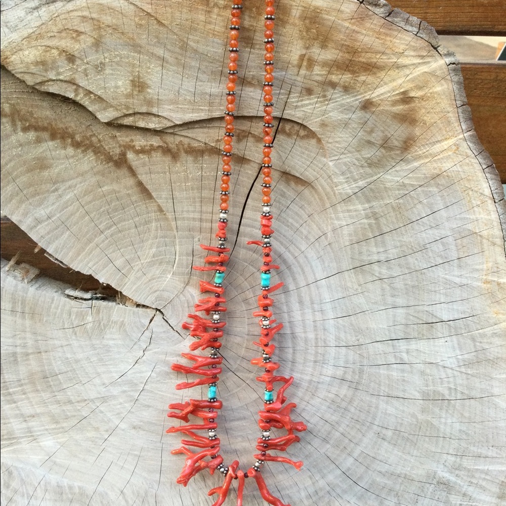 Vintage - BRANCH CORAL graduated necklace.
